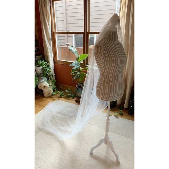 NEW BHLDN Soft Tulle Cathedral Bridal Wedding Veil Bride Wedding Delicate WHITE main image 10